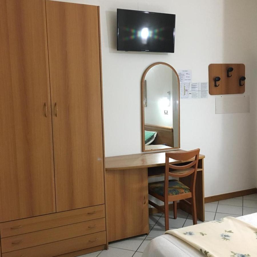 Hotel Venezia San Mauro Mare 외부 사진